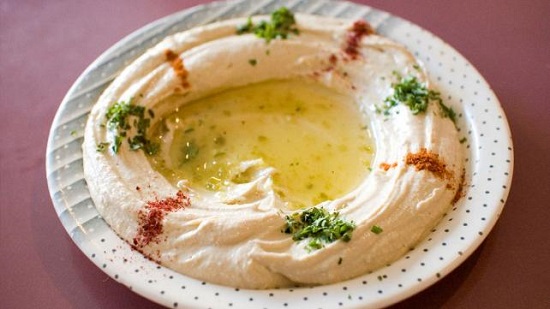 طريقة عمل سلطة الباذنجان المشوي بالطحينة