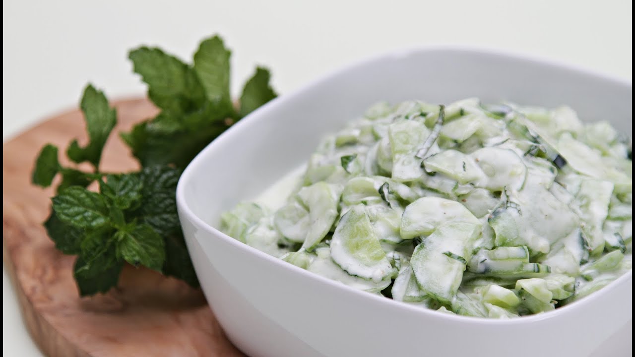 طريقة عمل سلطة الزبادي